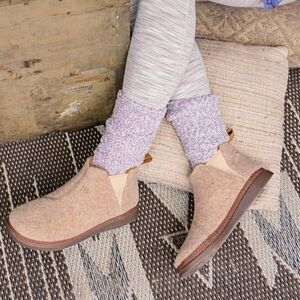 Chaco Revel Chelsea V-Gore Boot Slipper, Brown, Women's Size 9